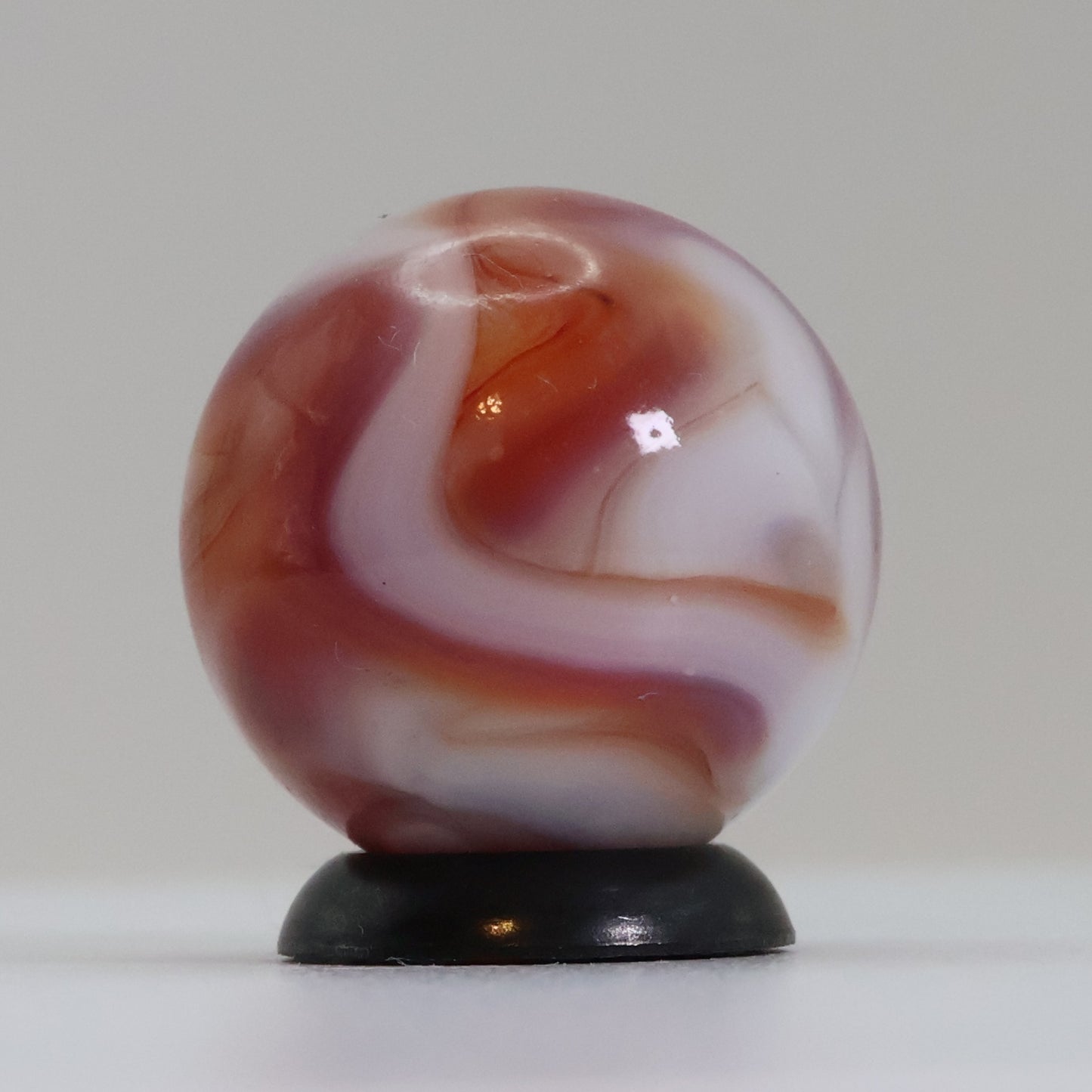 11/16" Off Round Gorgeous Swirl Marble M-