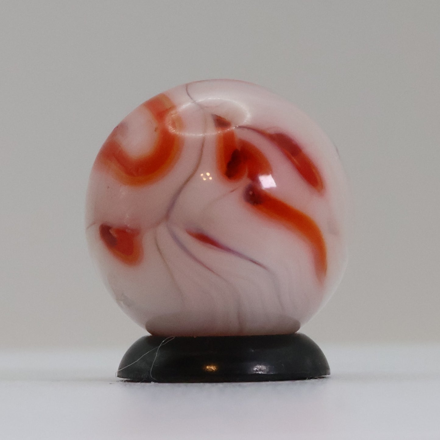5/8" Swirl Marble White & Pink NM-