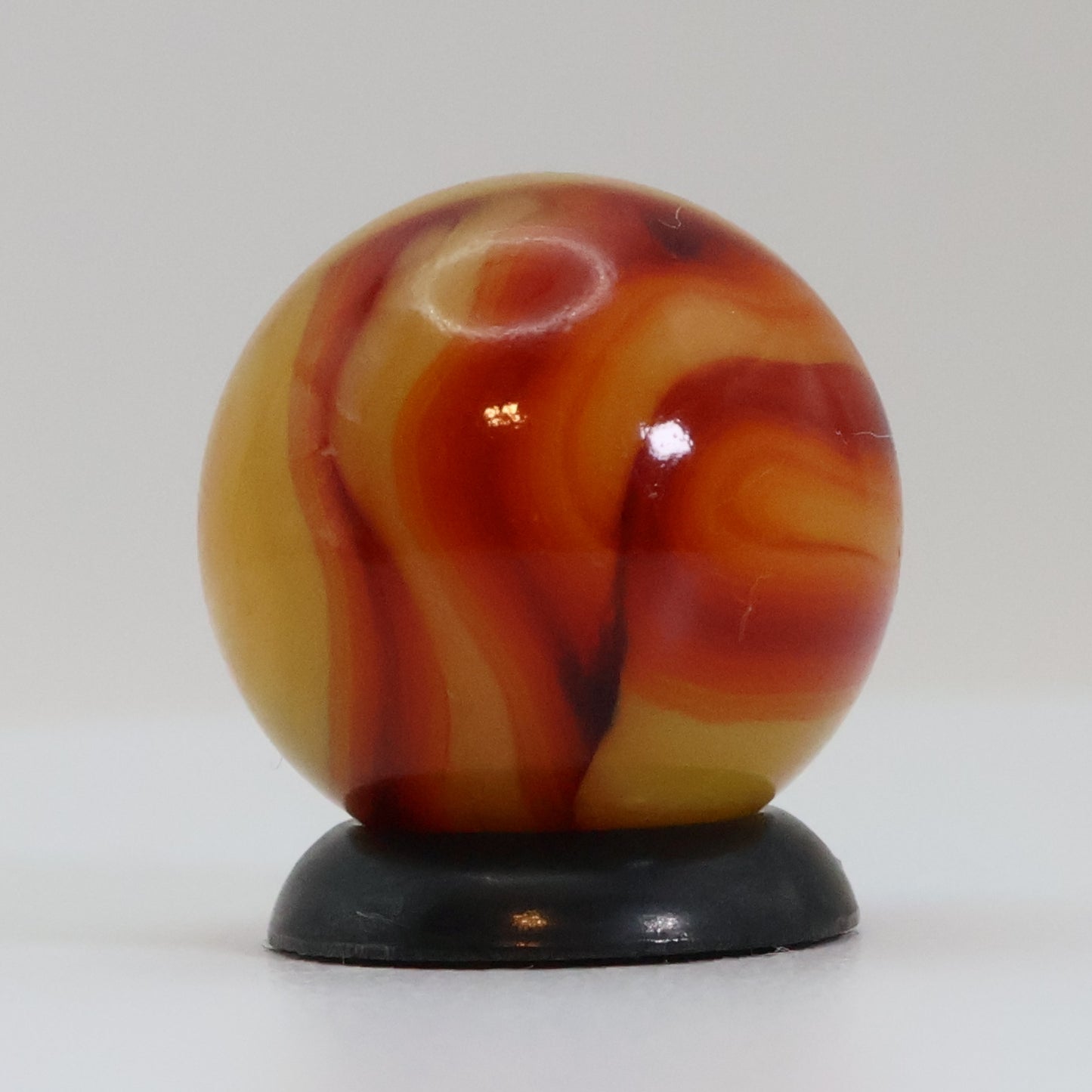 5/8" Swirl Marble Deep Nectarine Colors NM+