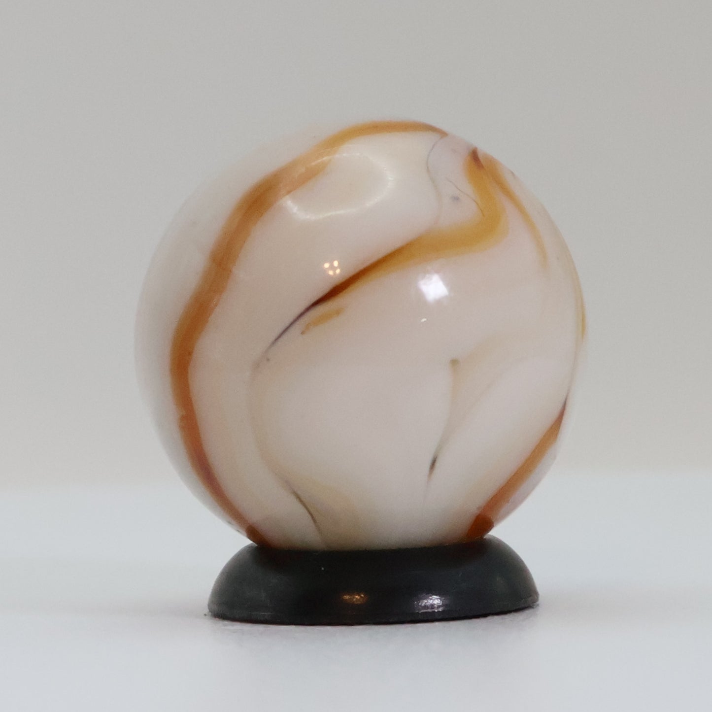 11/16" Swirl Marble Orange & White NM+