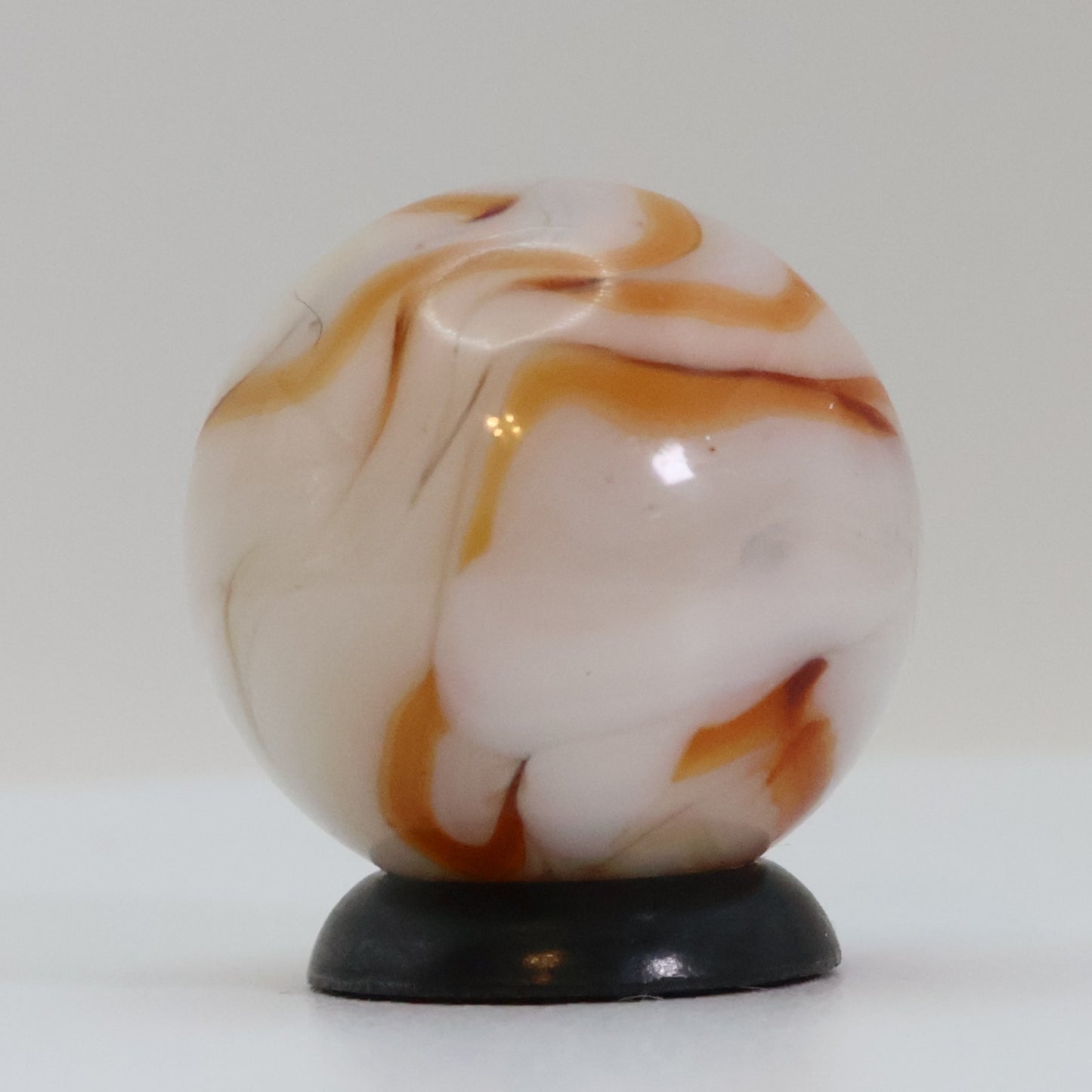 11/16" Swirl Marble Orange & White NM+
