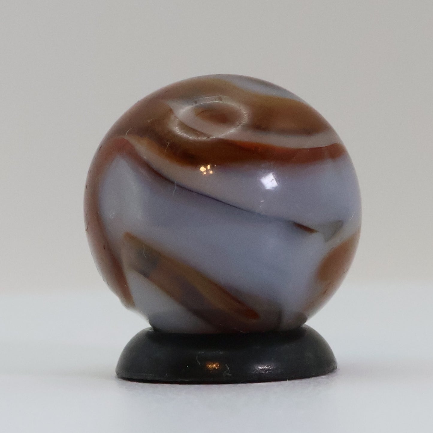 5/8" Swirl Marble Translucent Amber & White Ribbons NM+