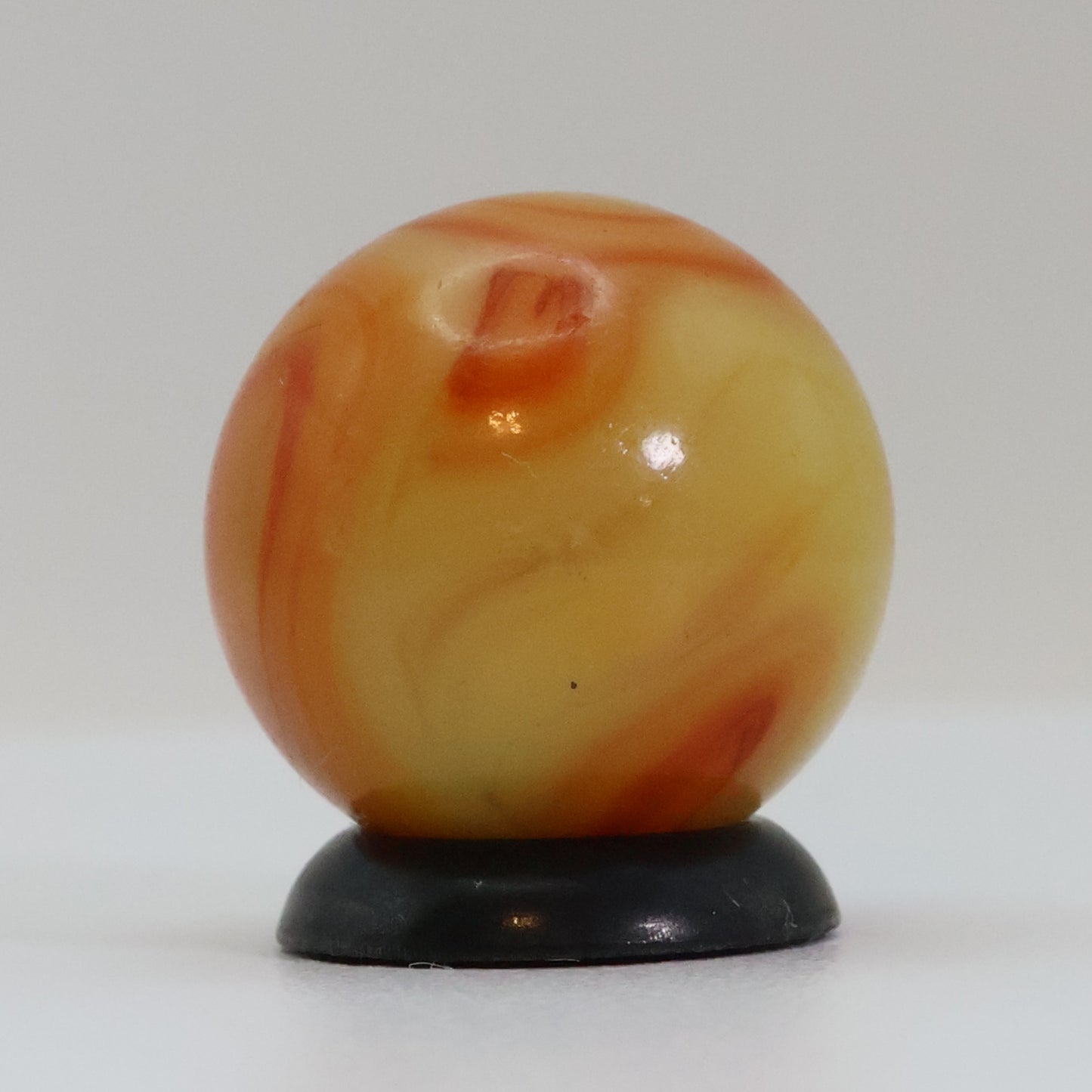 5/8" Swirl Marble Orange & Yellow NM