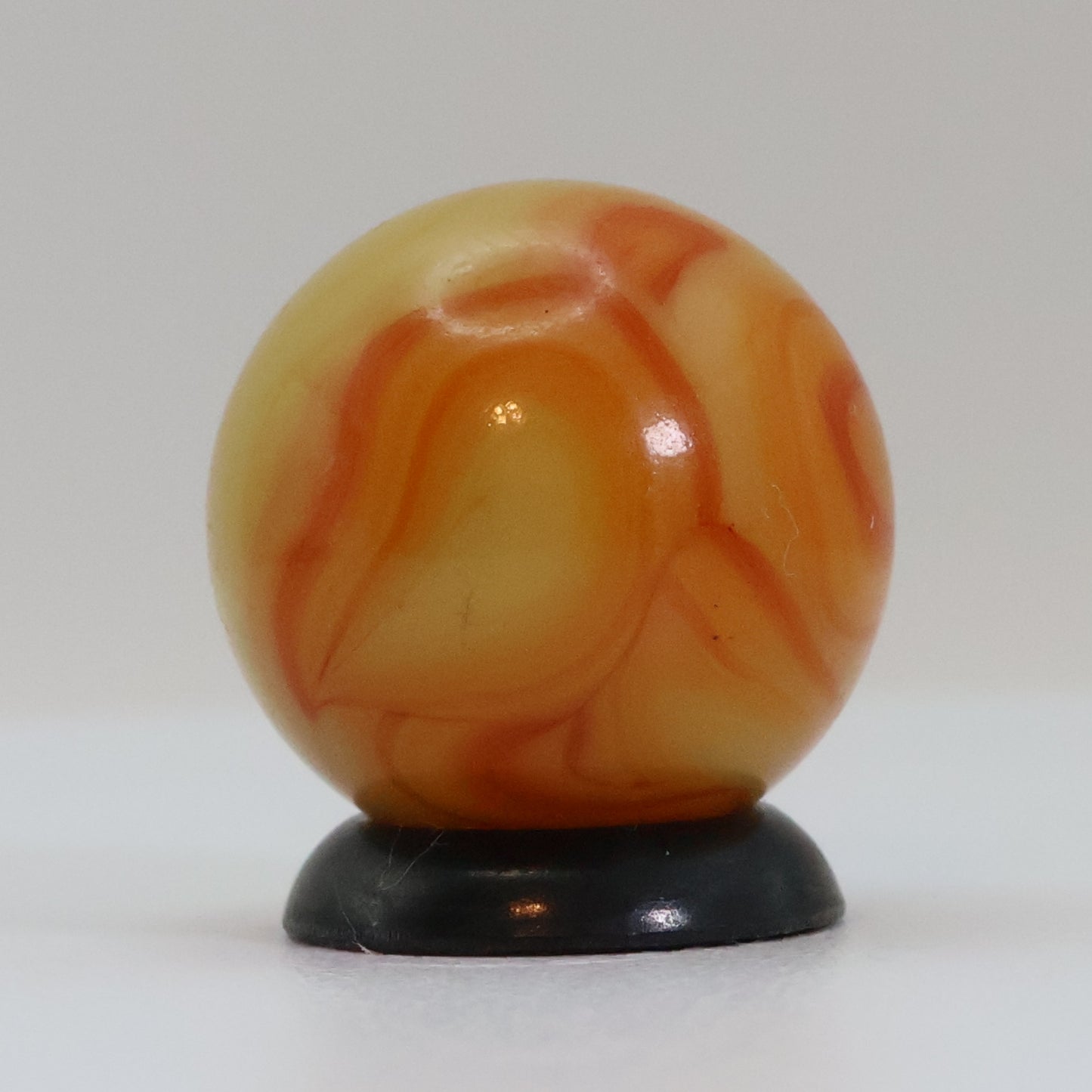 5/8" Swirl Marble Orange & Yellow NM