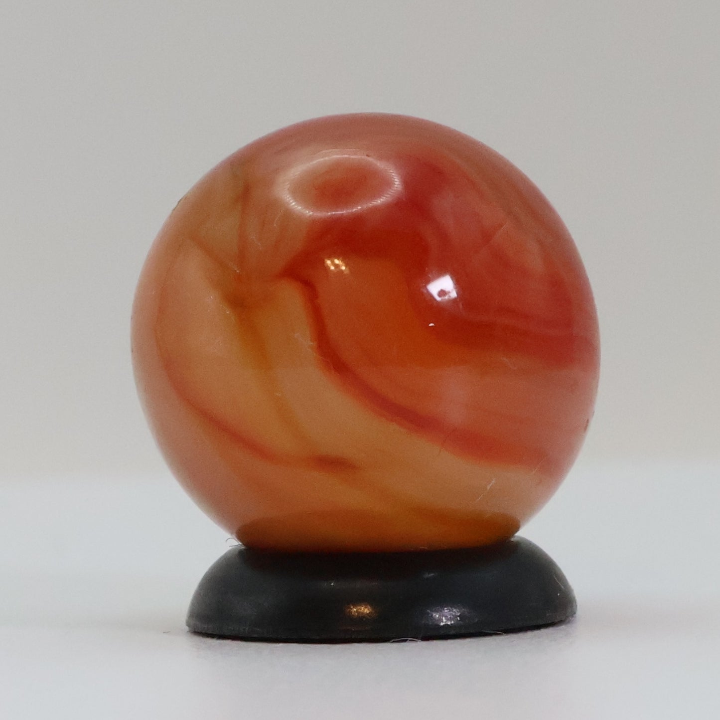 5/8" Swirl marble peach & Red MINT