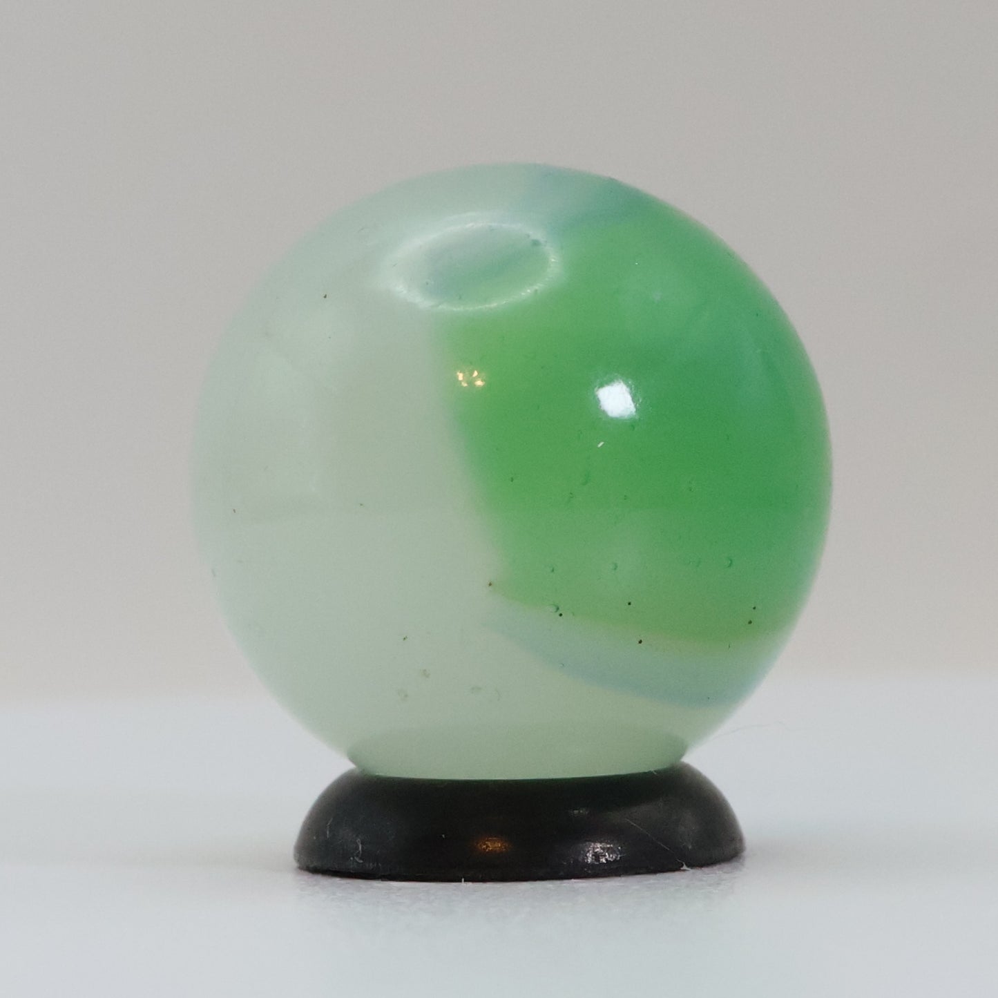 3/4" Akro Agate Patch Marble Cloudy & Green NM