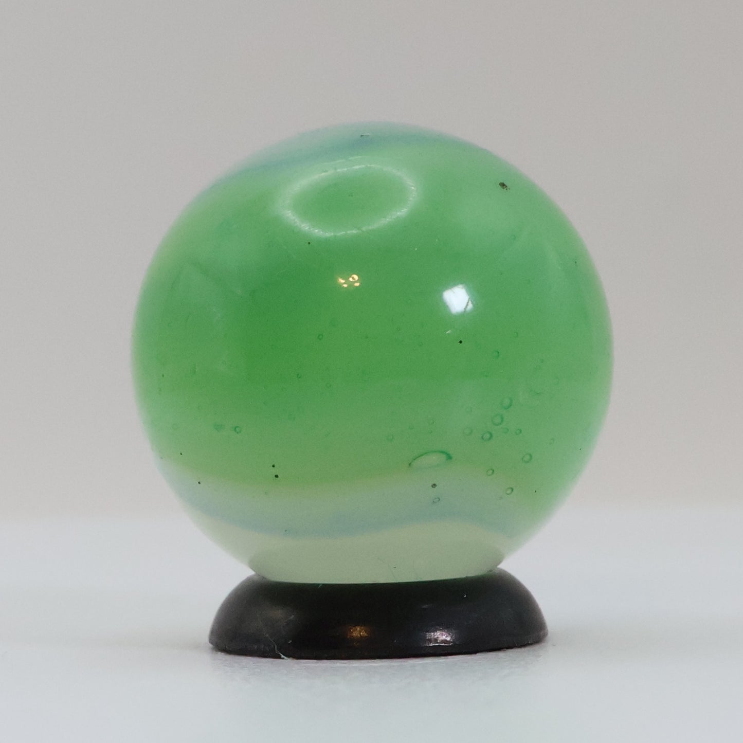 3/4" Akro Agate Patch Marble Cloudy & Green NM