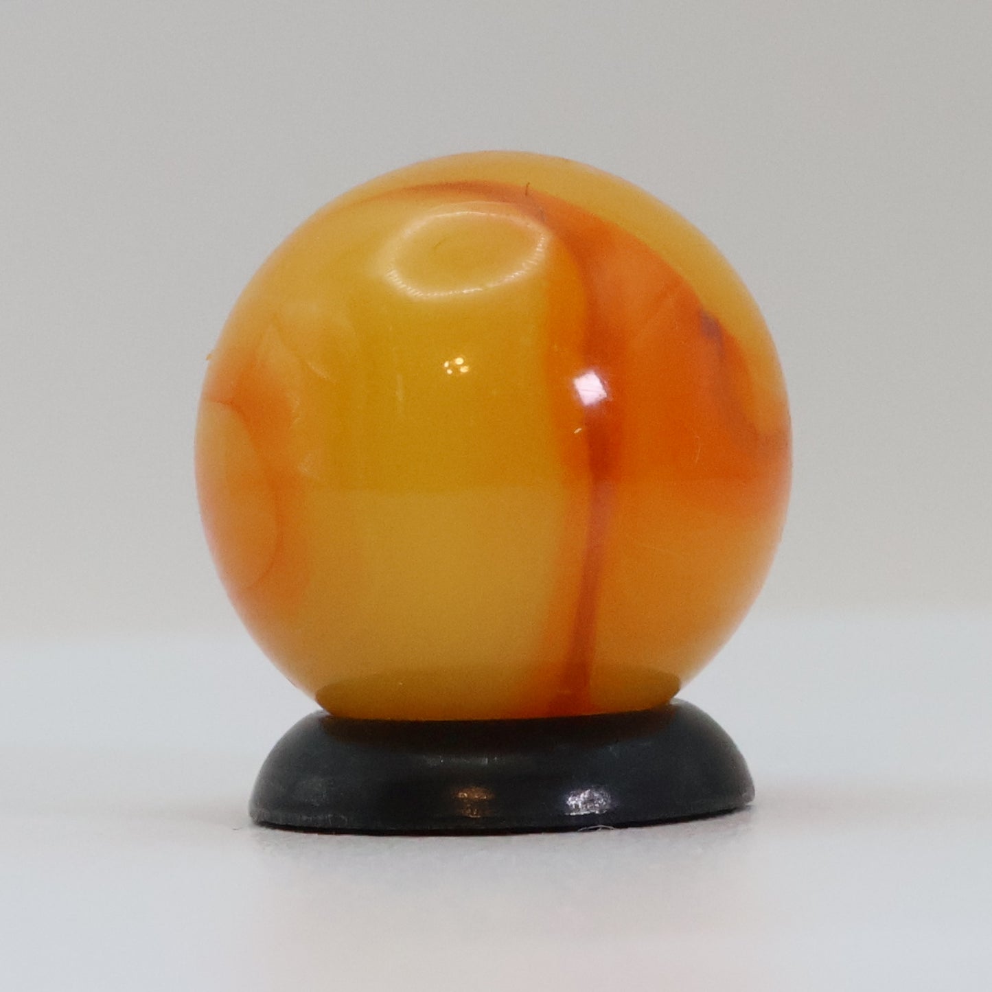 5/8" Swirl Marble Yellow & Orange NM+
