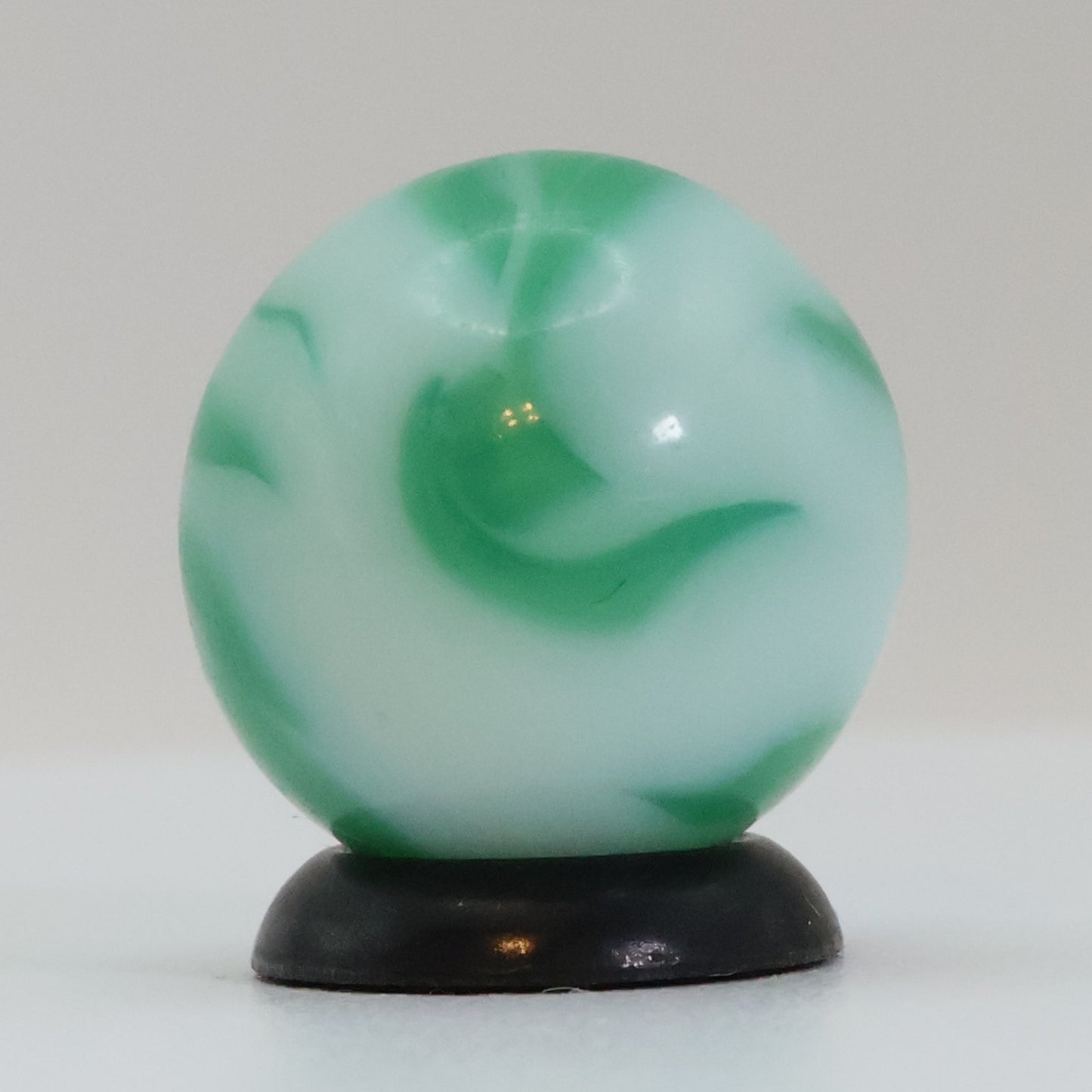 5/8" Alley Agate Swirl Marble Green M-