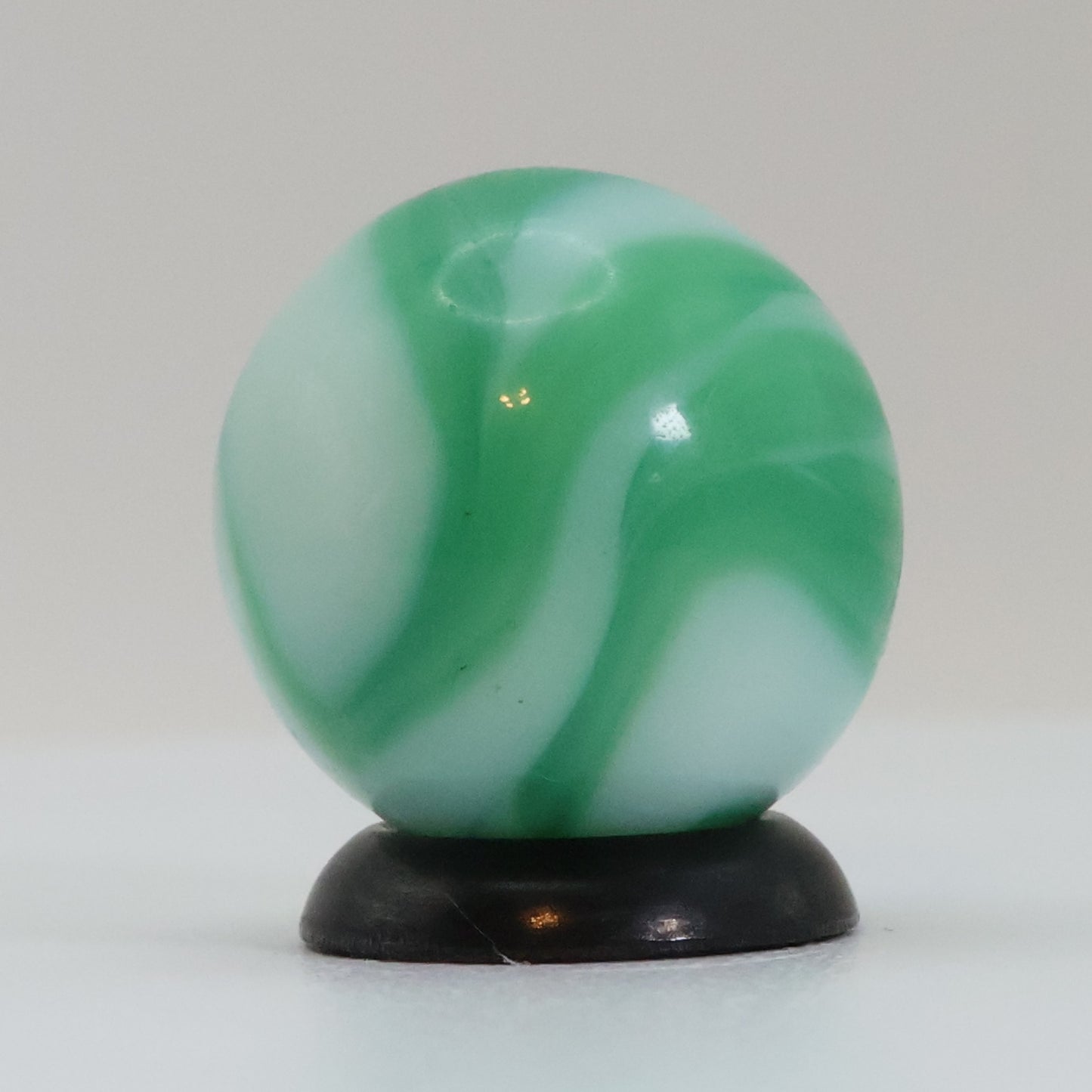 5/8" Alley Agate Swirl Marble Green M-