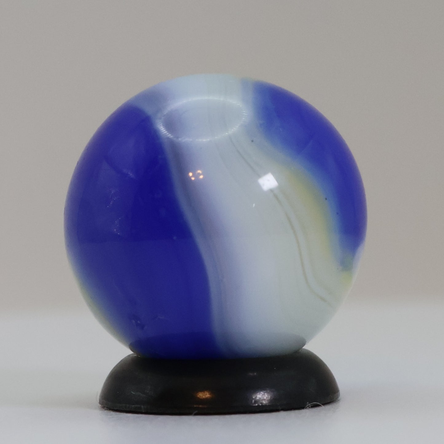 5/8" Akro Agate Special Corkscrew marble Blue Yellow White NM++