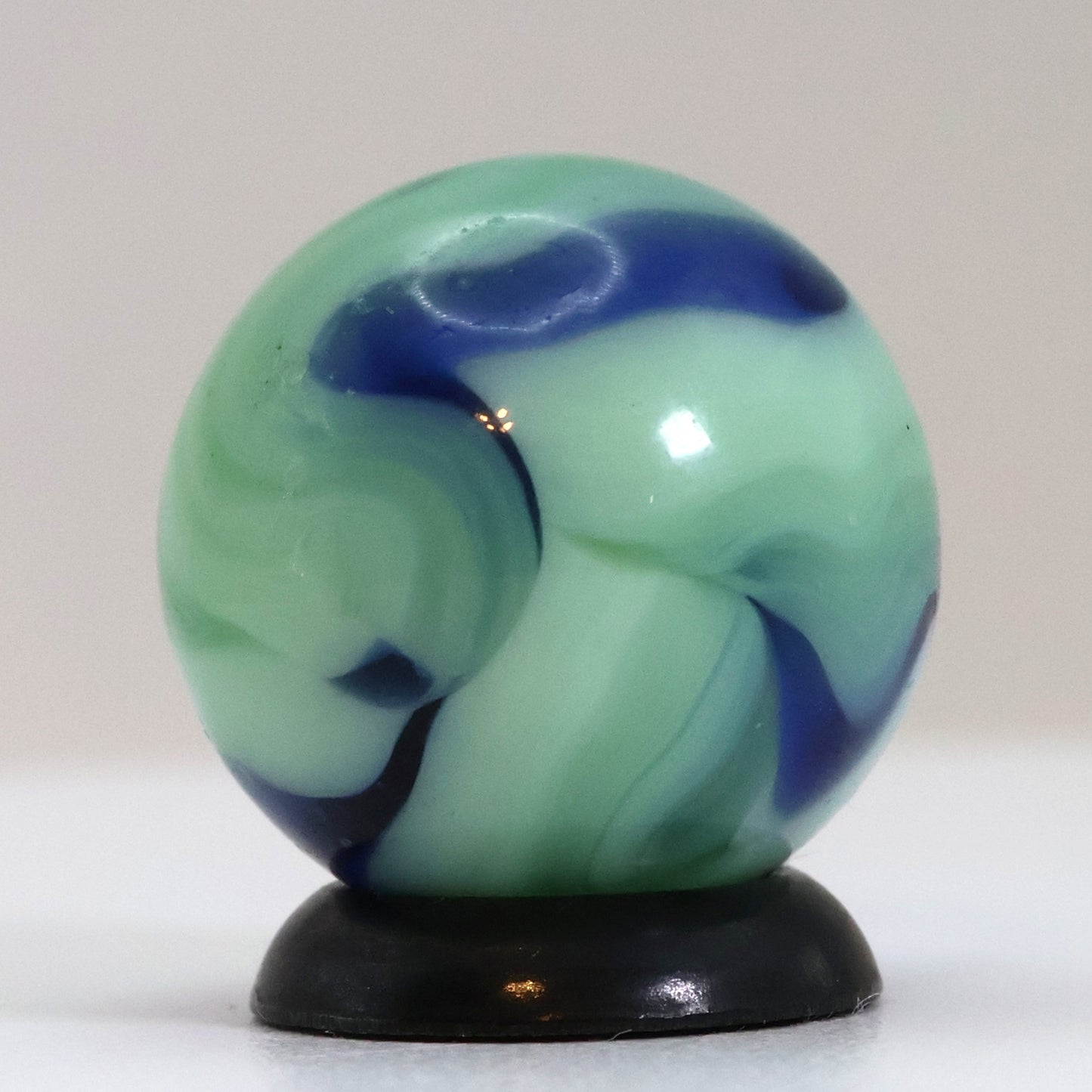 5/8" Swirl Marble Mint Green & Blue NM