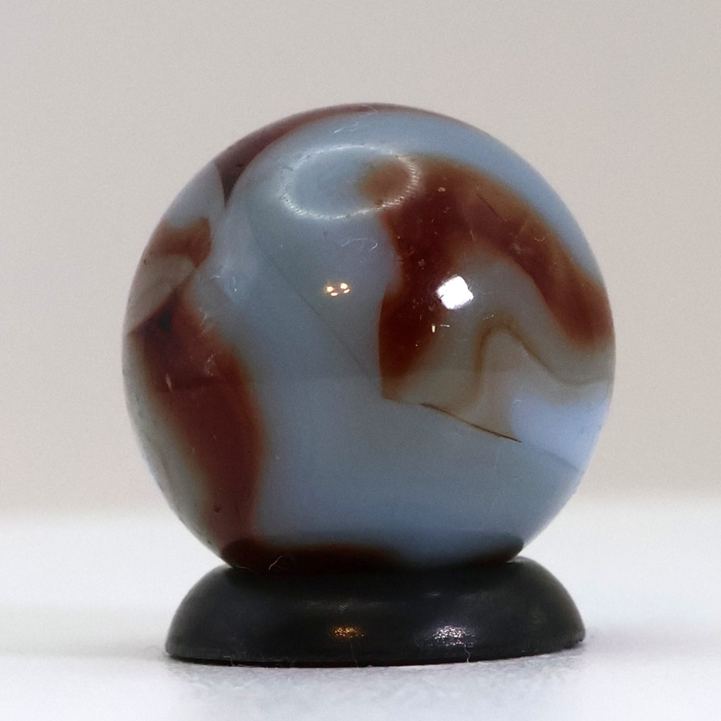 5/8" Vintage Swirl Marble Blue Red & Brown NM-