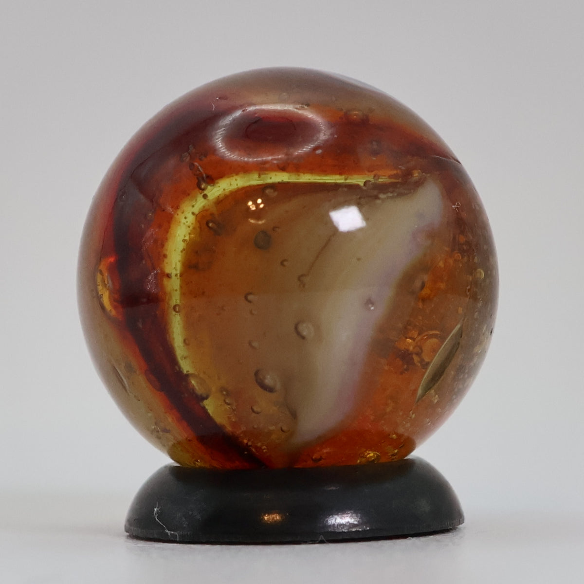 5/8" Peltier Rainbo Amber Based Burnt Sunset NM+