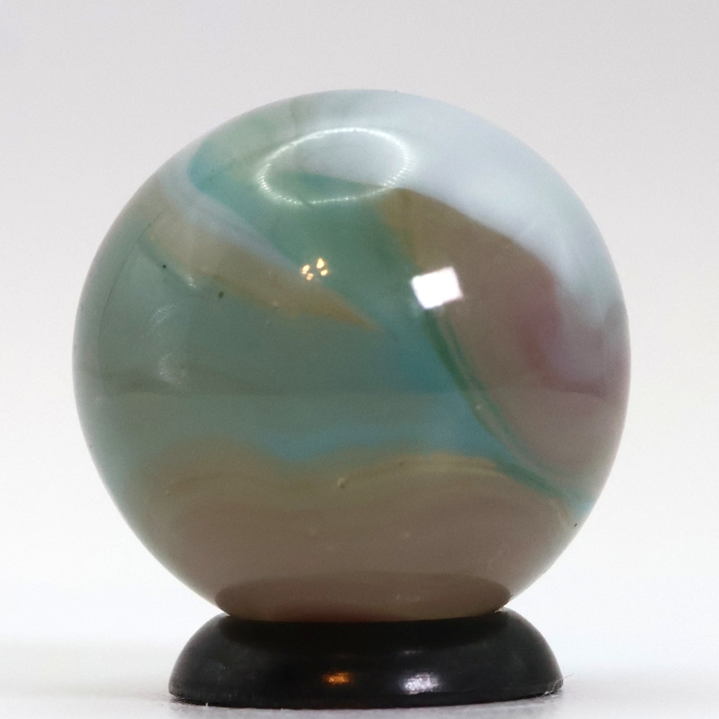 3/4" Vitro Agate Conqueror gorgeous colors NM+