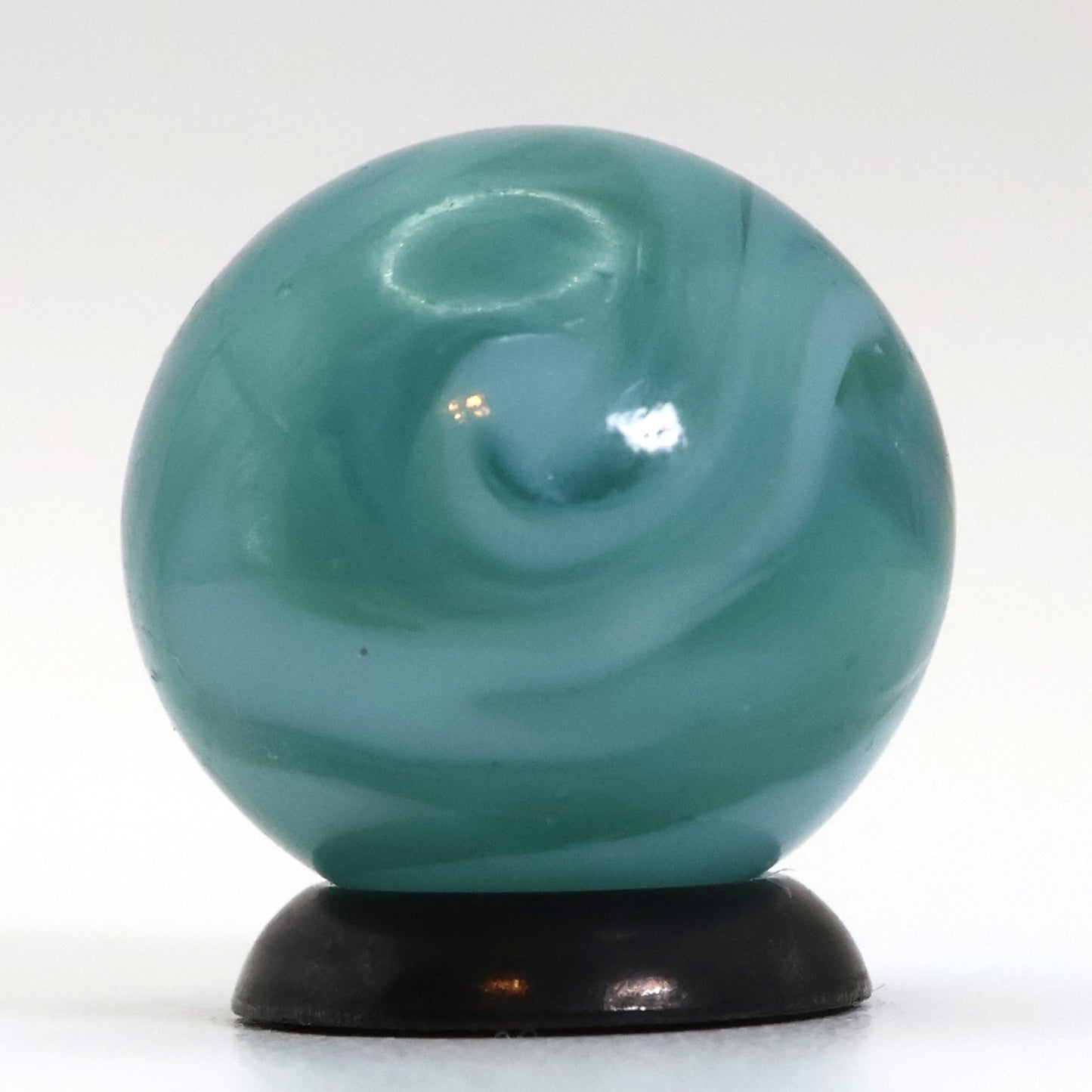 11/16" Swirl Marble Translucent Base Blue ribbons NM+