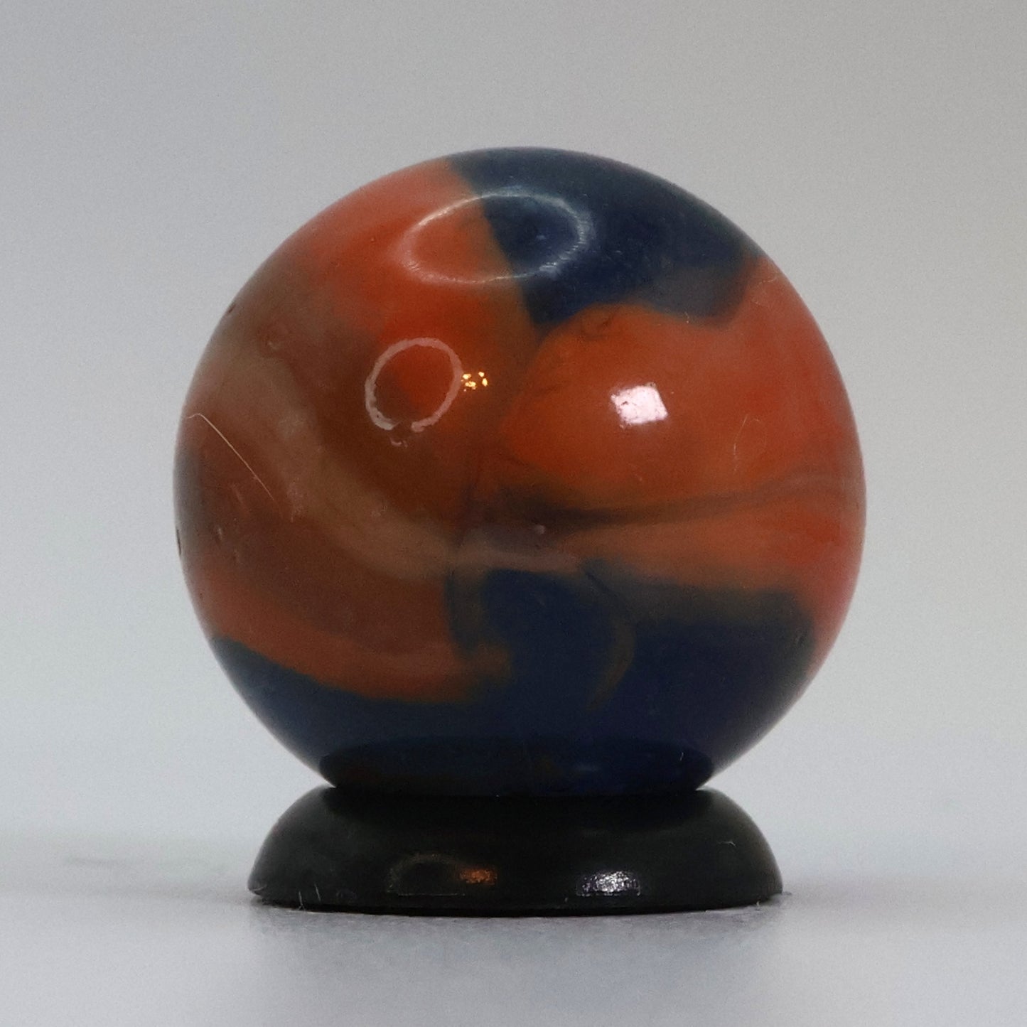 11/16" Peltier Rainbo Translucent Blue Base w/peach ribbons NM+