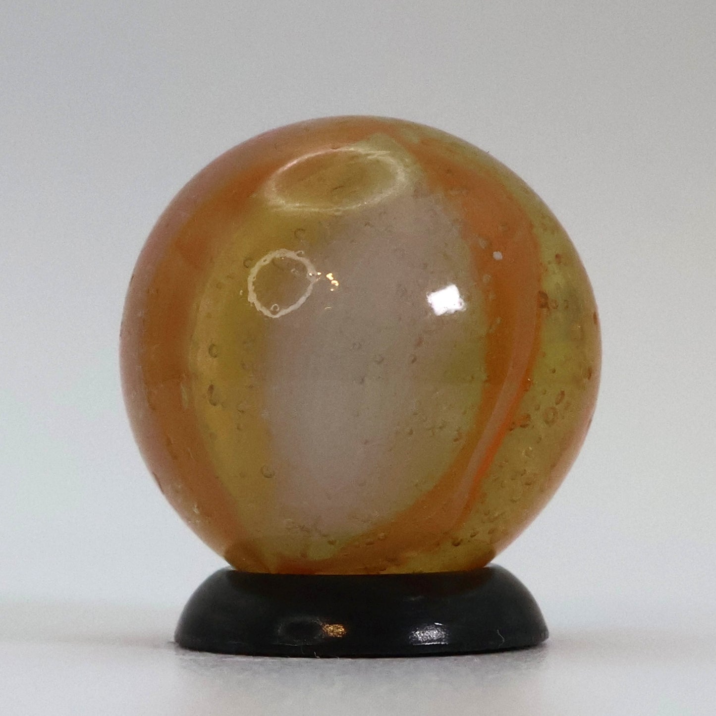 11/16" Peltier Rainbo Clear Based Orange Seedy Bubbles MINT