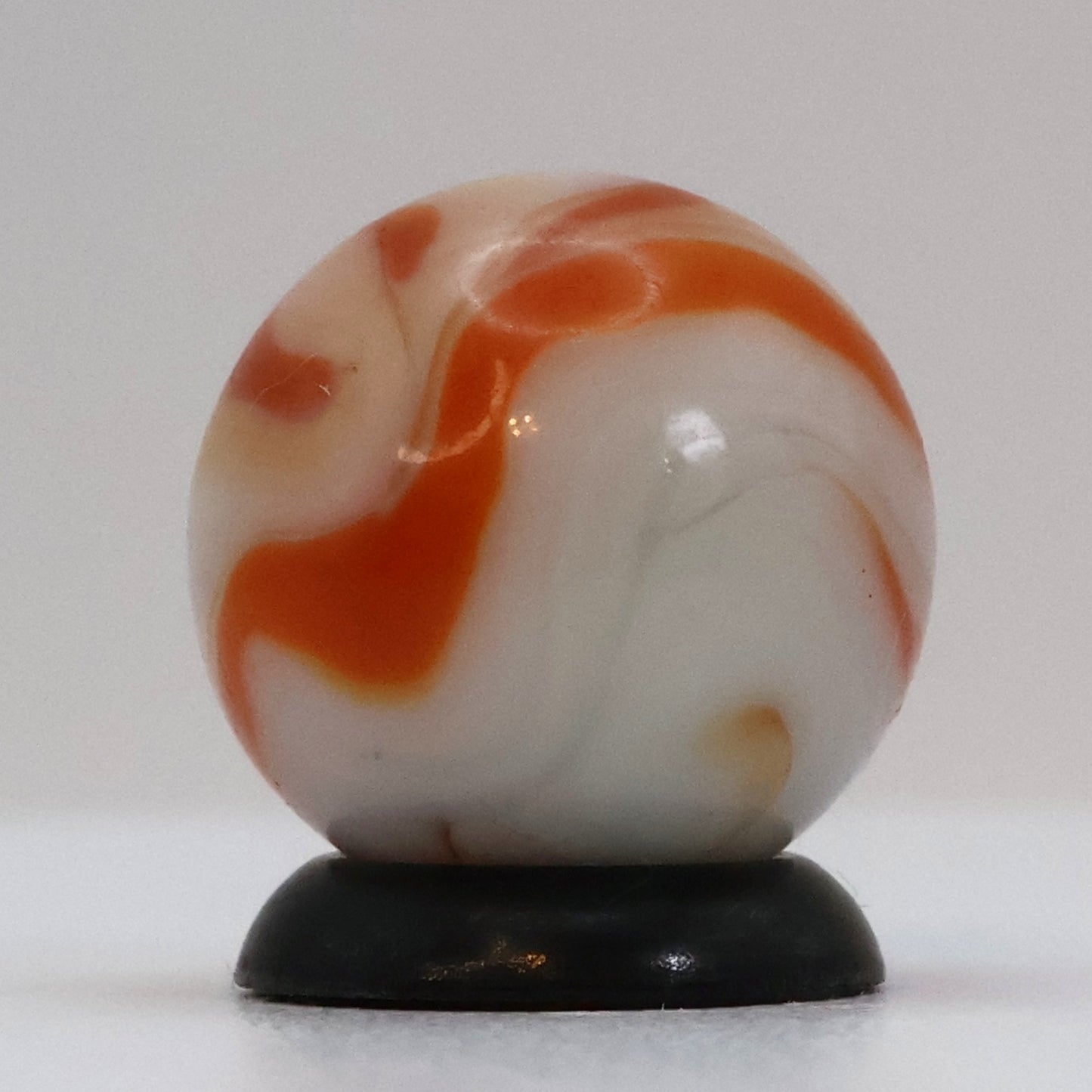 5/8" Swirl Marble Orange/ white/ tan M-