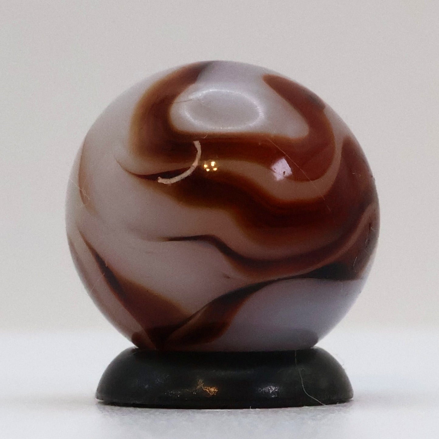5/8" Swirl Marble Red (oxblood?) Ravenswood? M-
