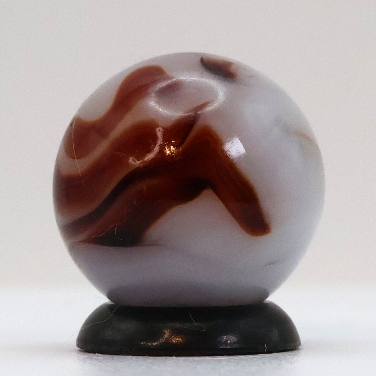 5/8" Swirl Marble Red (oxblood?) Ravenswood? M-