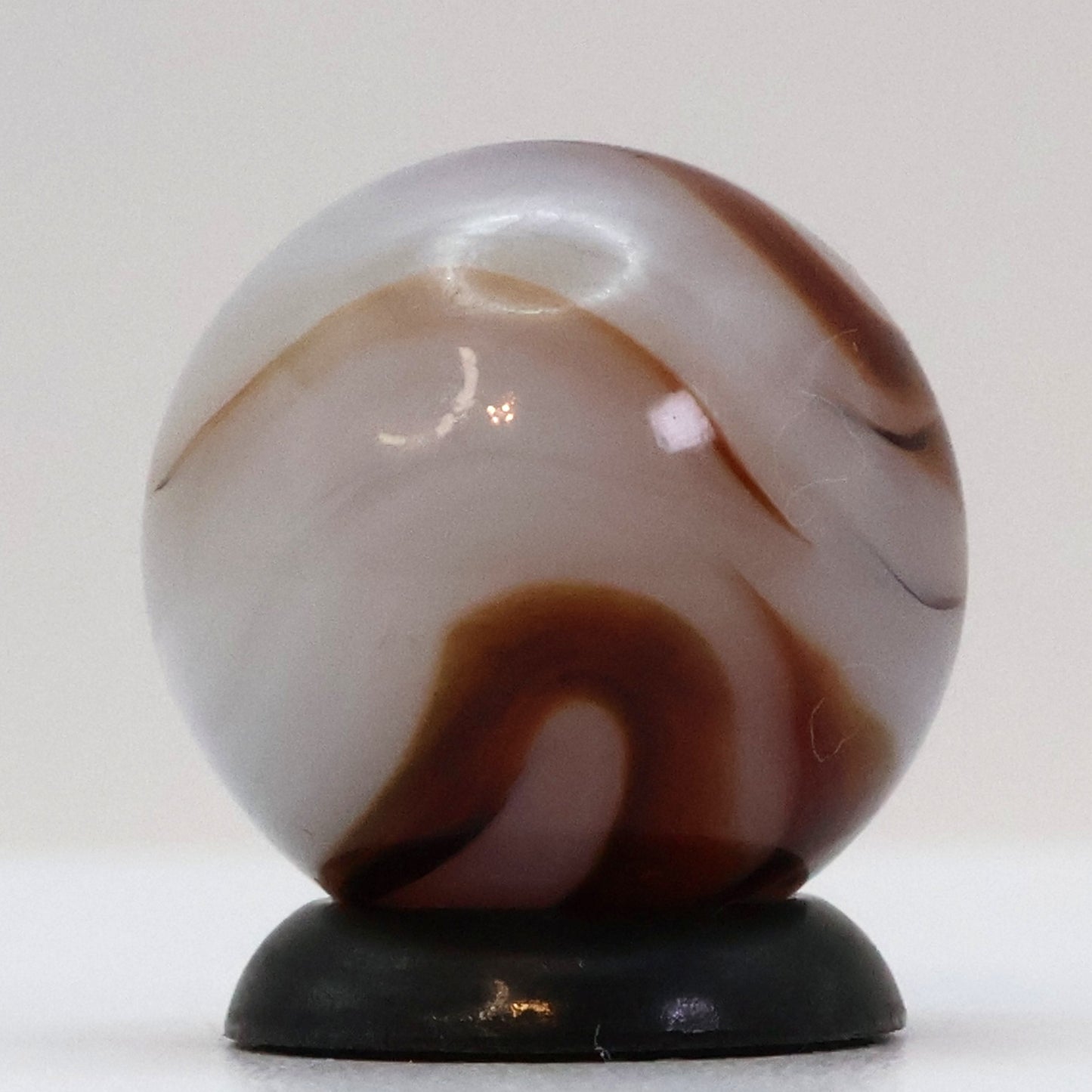 5/8" Swirl Marble Red (oxblood?) Ravenswood? M-