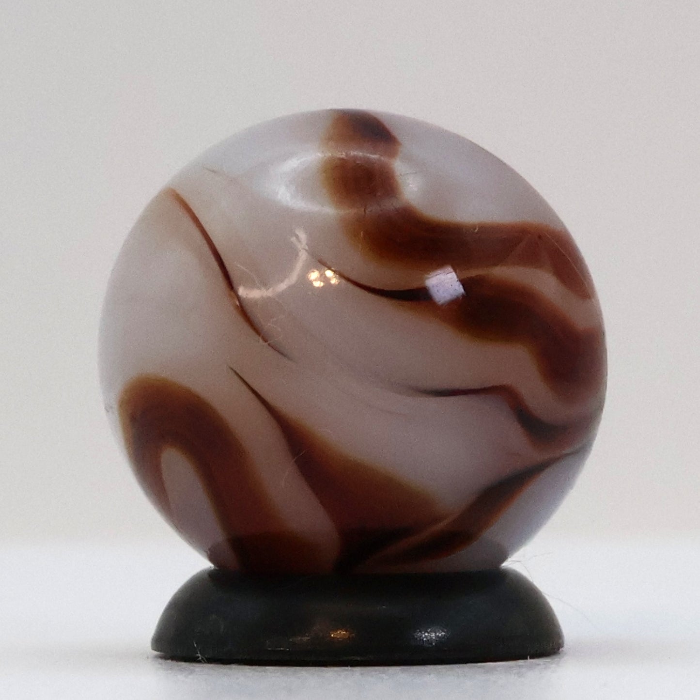 5/8" Swirl Marble Red (oxblood?) Ravenswood? M-
