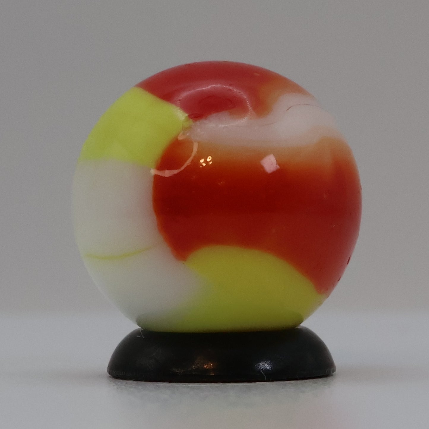 16.5mm Marble King Rainbow Marble yellow & Red (Ketchup & Mustard) NM+