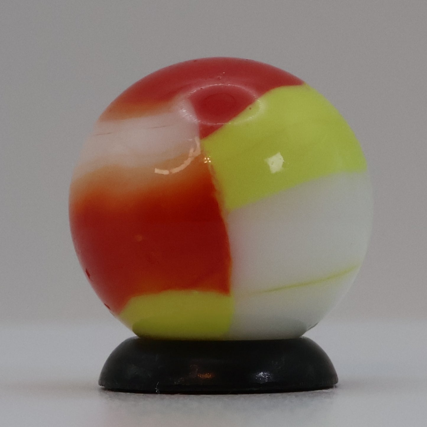 16.5mm Marble King Rainbow Marble yellow & Red (Ketchup & Mustard) NM+
