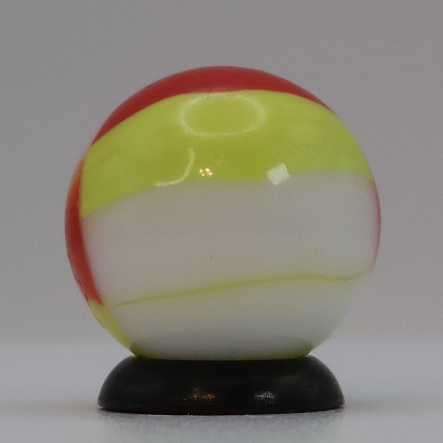 16.5mm Marble King Rainbow Marble yellow & Red (Ketchup & Mustard) NM+