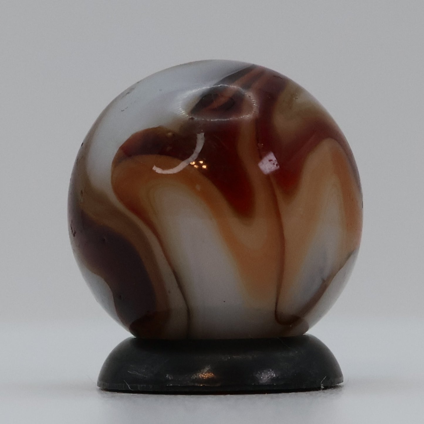 5/8" Swirl red & peach Marble NM+