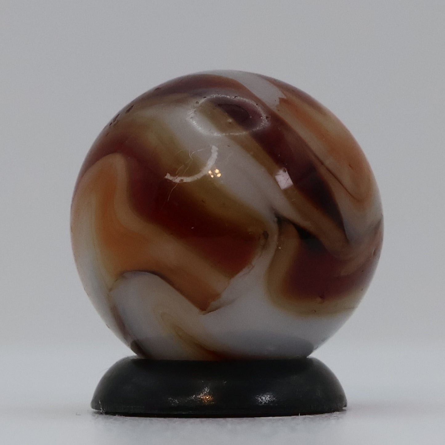5/8" Swirl red & peach Marble NM+