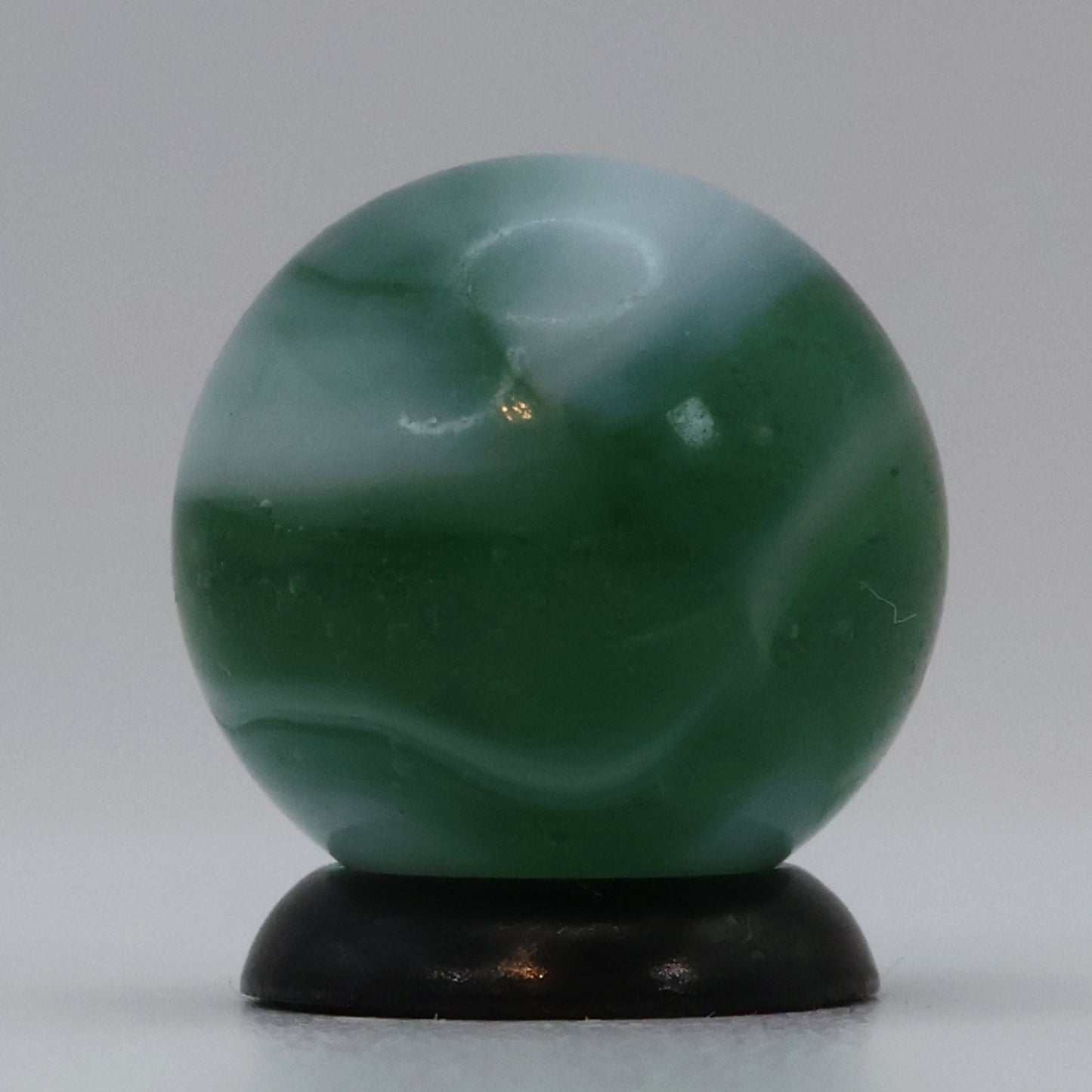 5/8" Peltier National Rainbo Polar Bear Marble NM+