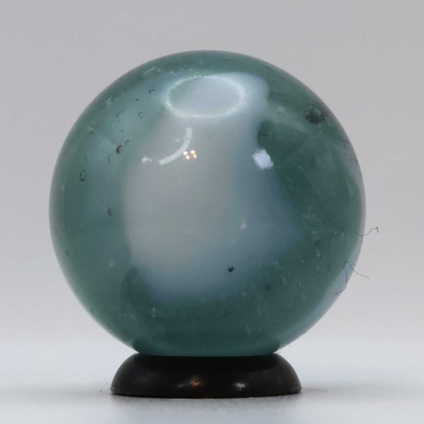 7/8" Peltier National Line Rainbo Polar Bear Marble NM+