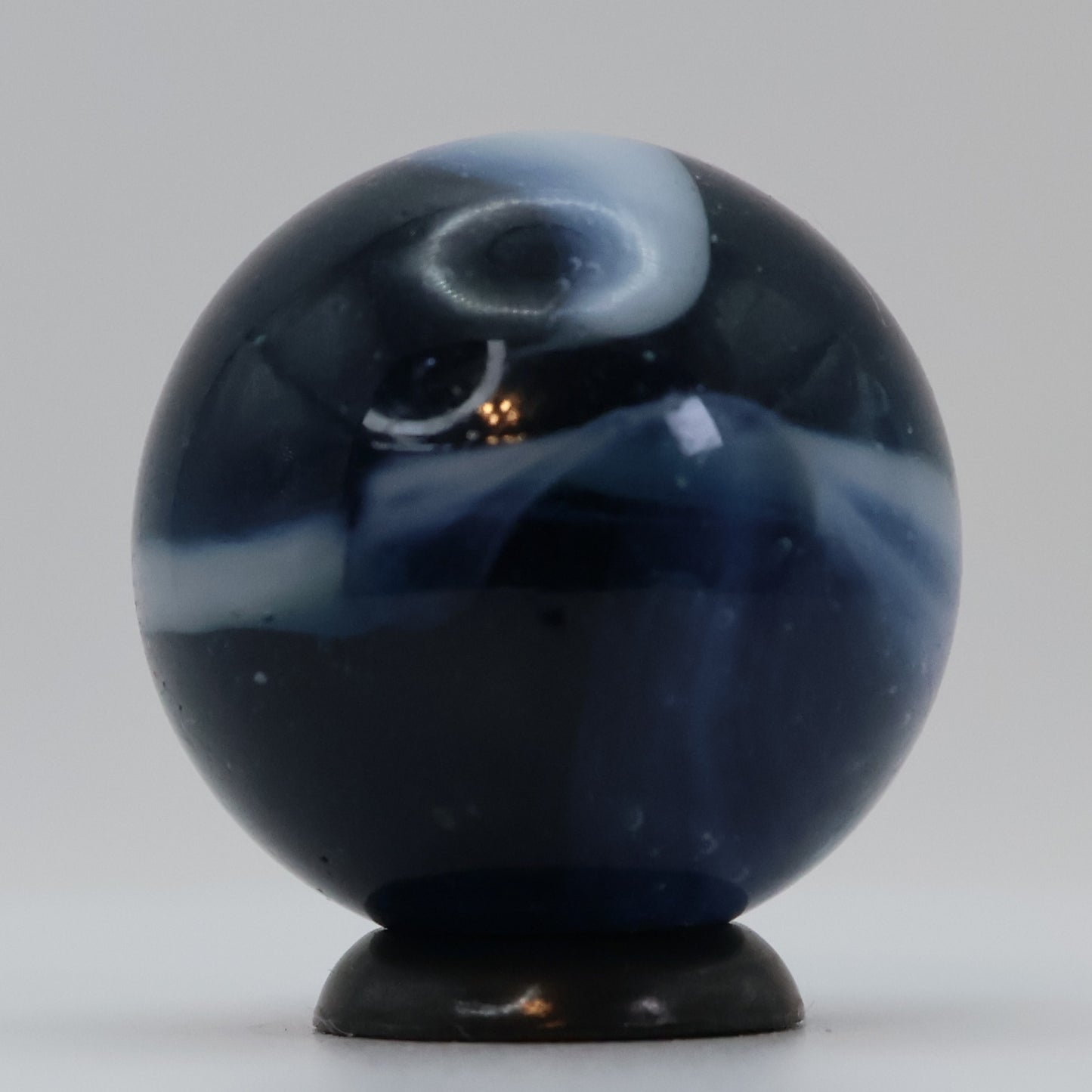 Gorgeous 7/8" Peltier Rainbo Marble NM+ Translucent Dark Blue