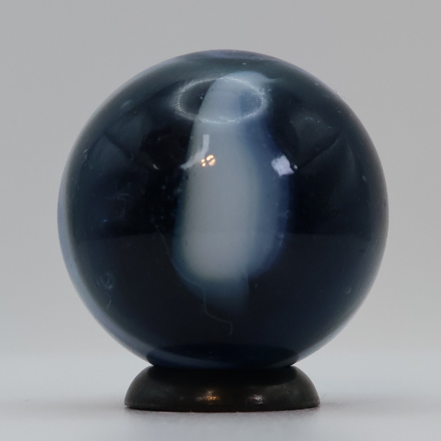 Gorgeous 7/8" Peltier Rainbo Marble NM+ Translucent Dark Blue