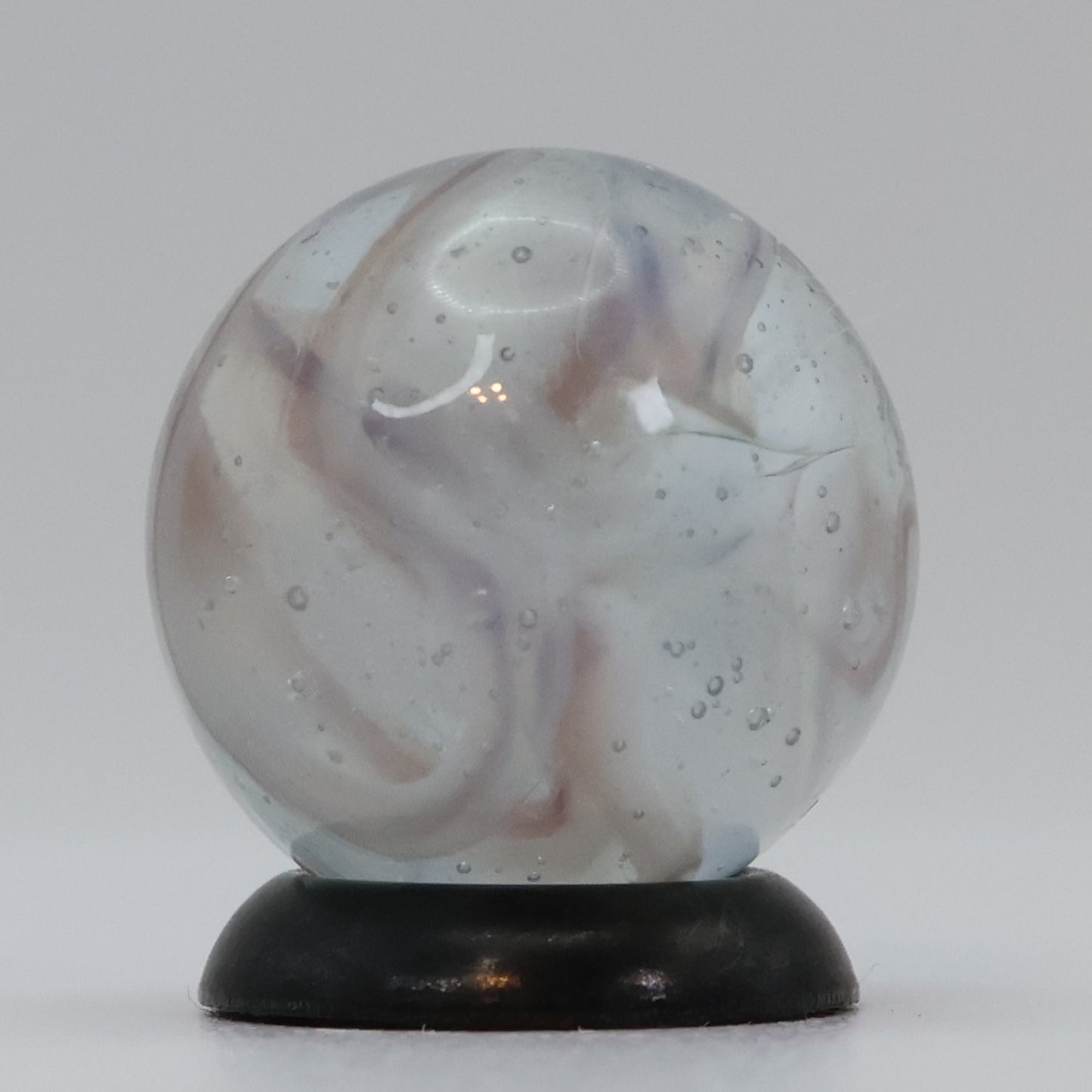 5/8" Wire pull? Purple & white Marble M