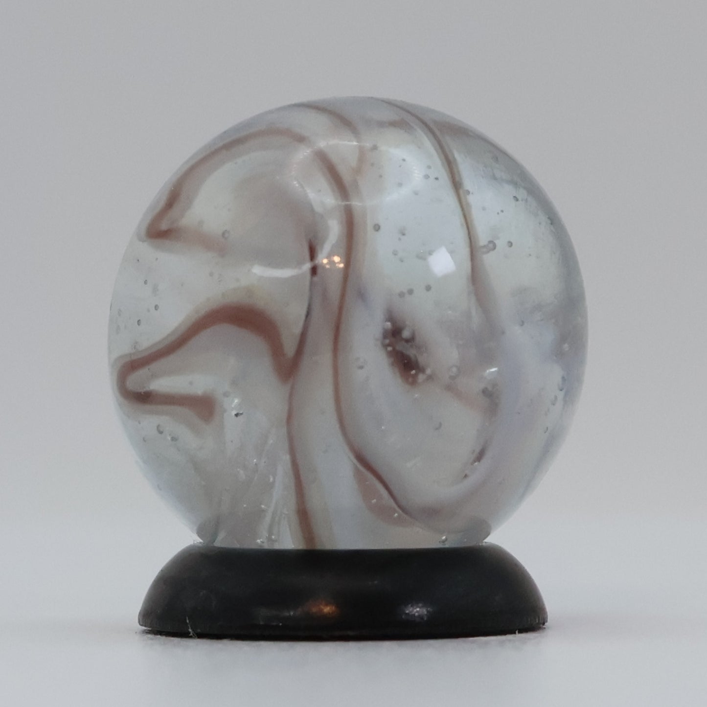 5/8" Wire pull? Purple & white Marble M