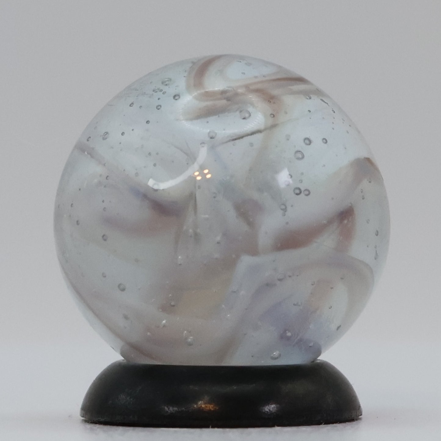 5/8" Wire pull? Purple & white Marble M
