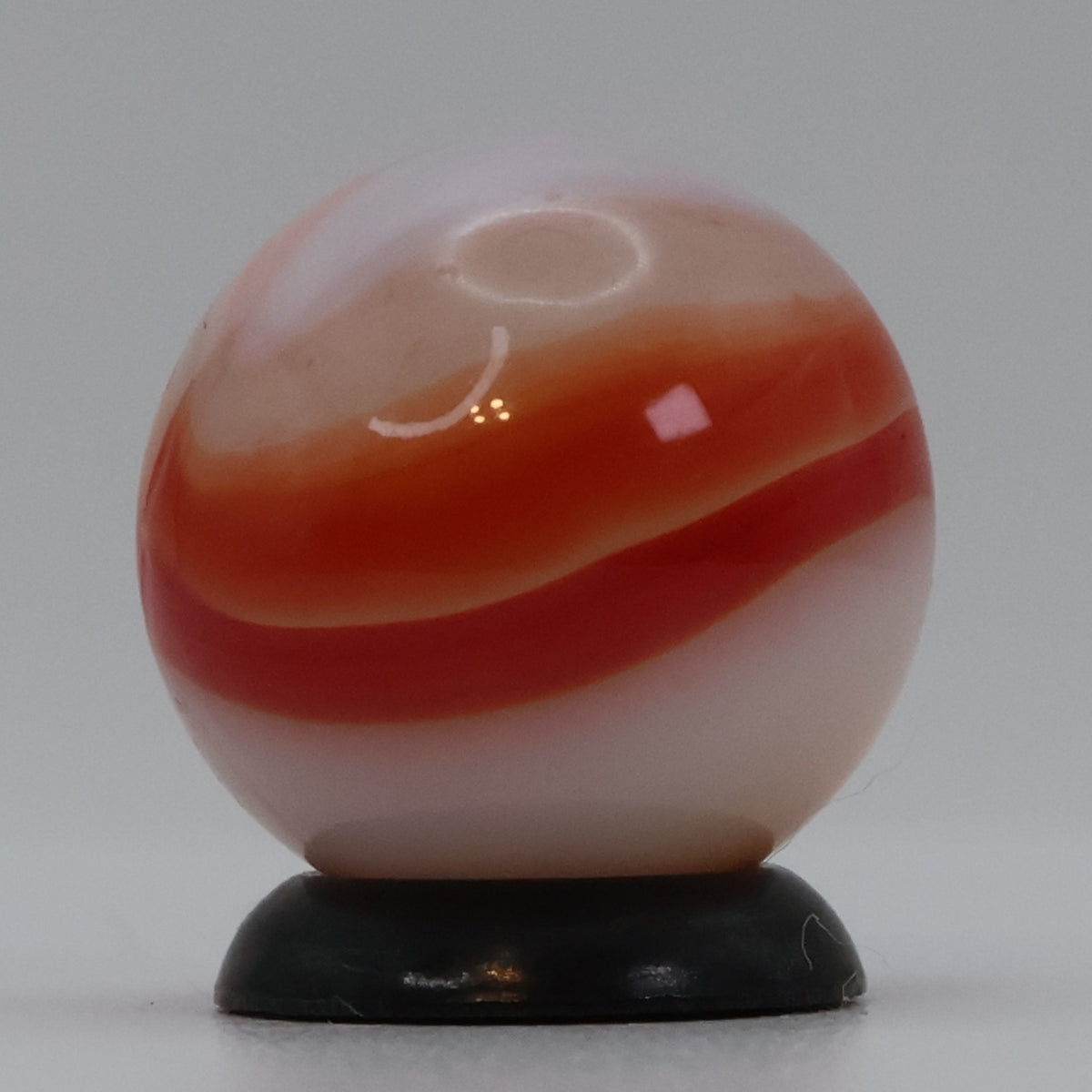 5/8" Peltier Rainbo Red & White MINT