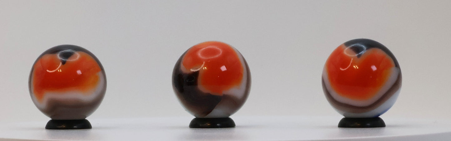 3pk 7/8" Vitro Agate All Red Blackline shooters NM to NM+