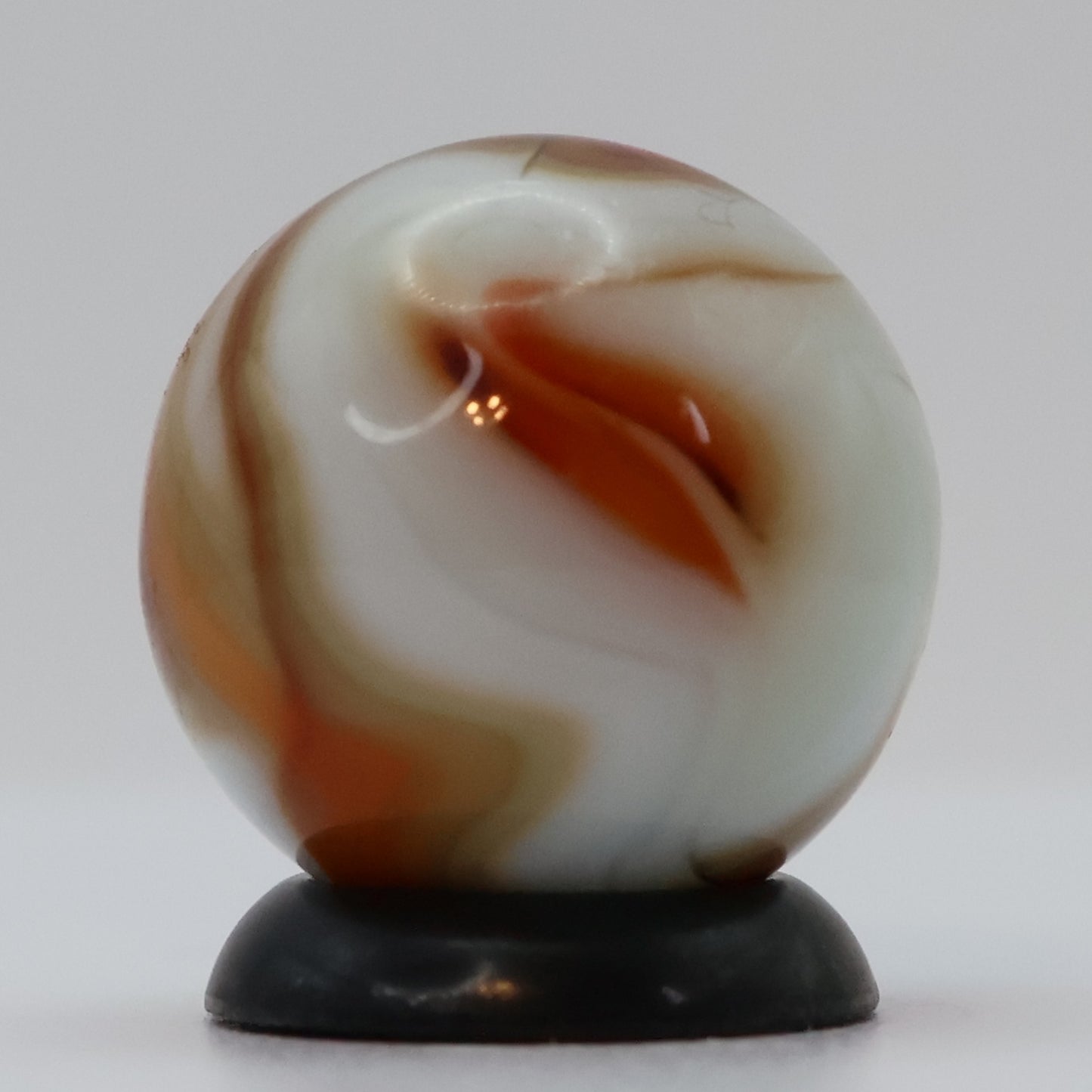 5/8" Gorgeous Peach colored Swirl Marble NM