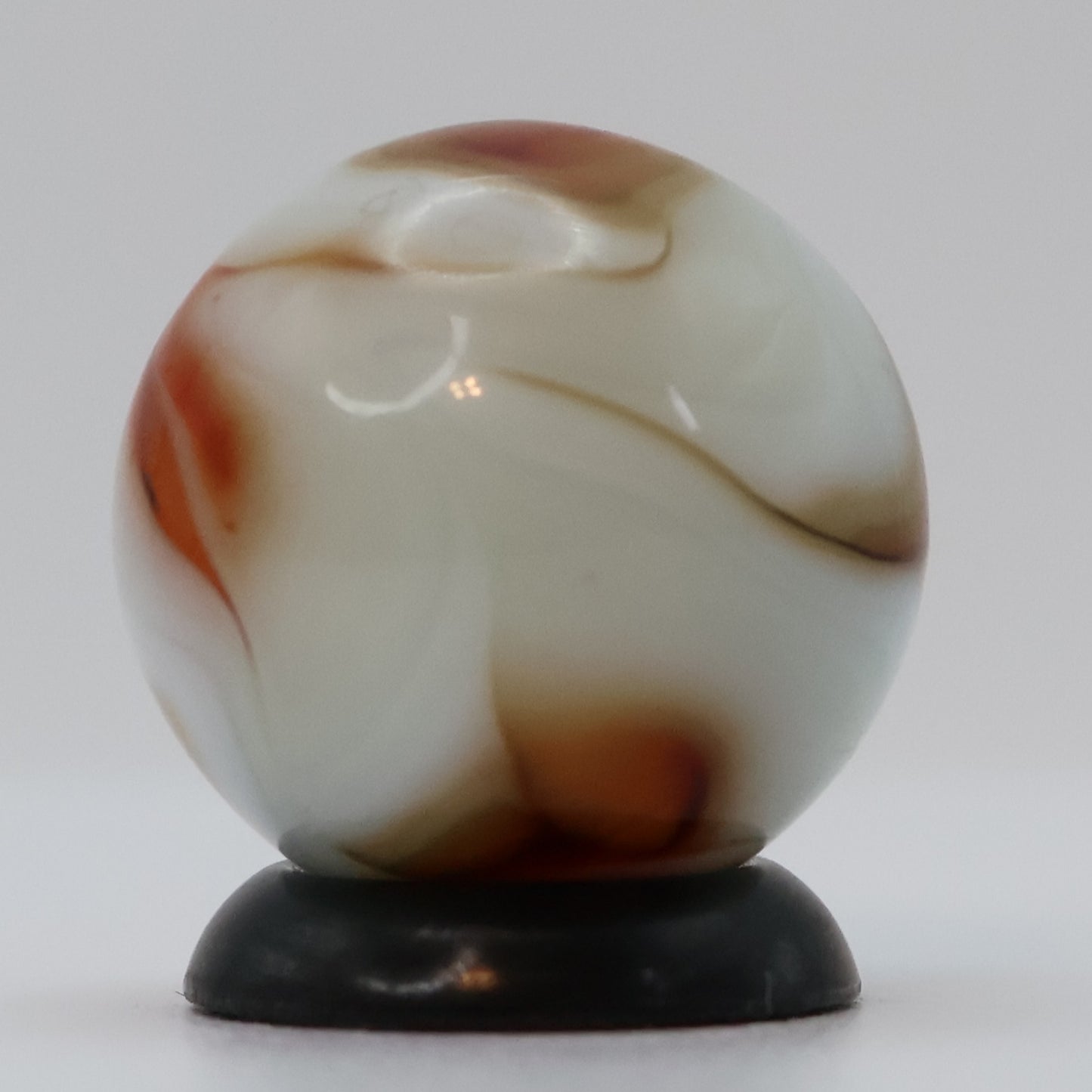 5/8" Gorgeous Peach colored Swirl Marble NM