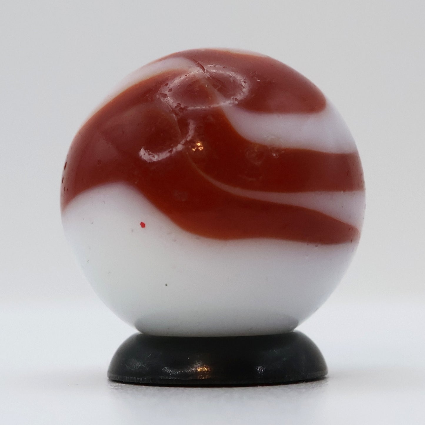 11/16" Swirl Marble Red & white, Alley? NM+