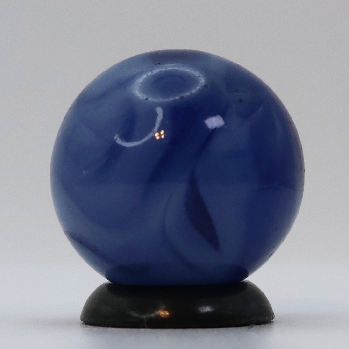 11/16" Alley Agate? Flame Marble translucent & blue NM+