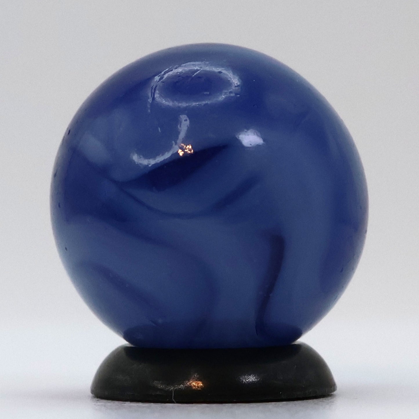11/16" Alley Agate? Flame Marble translucent & blue NM+