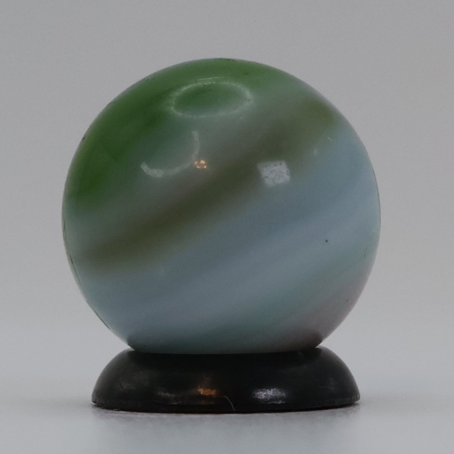 5/8" Vitro Agate Easter Egg Marble NM+