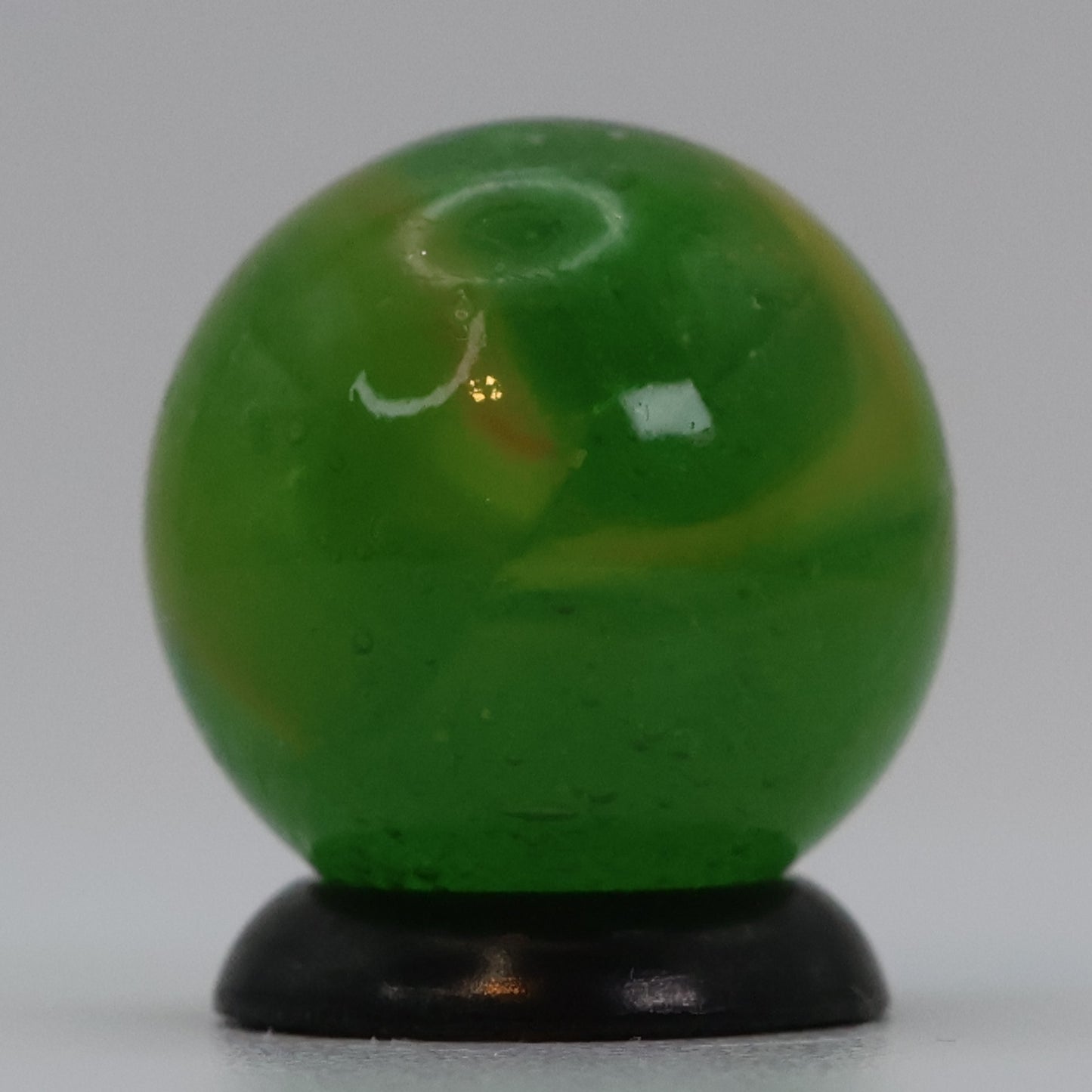 5/8" Peltier Rainbo Antifreeze Marble NM+
