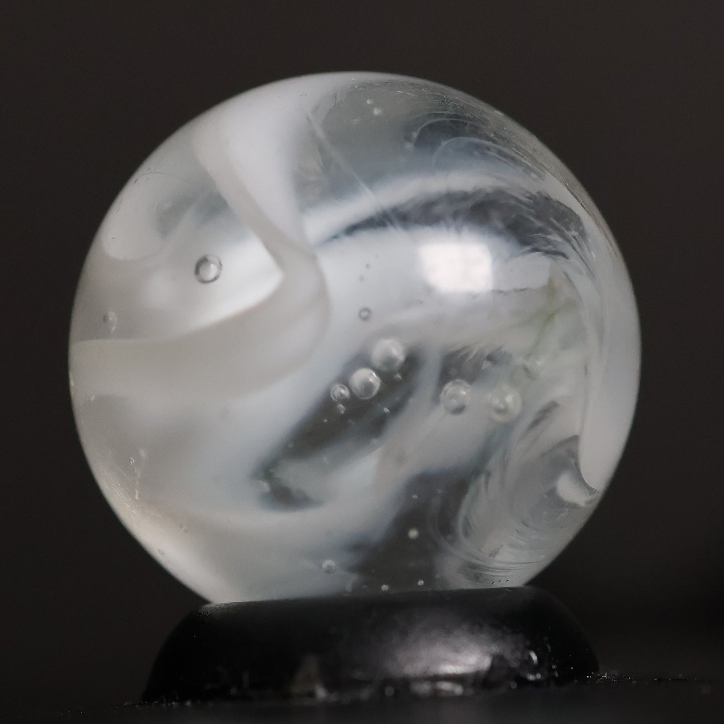 5/8" White Slag Marble MINT