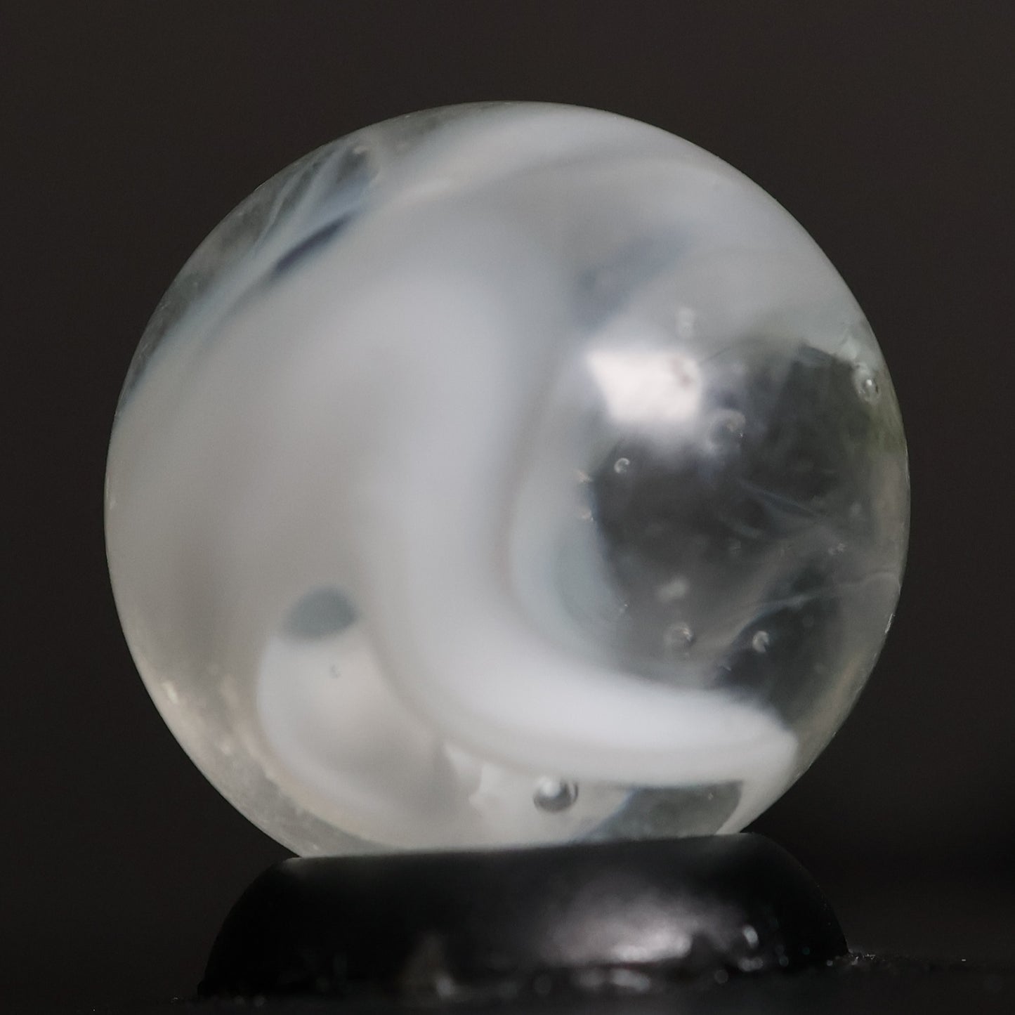 5/8" White Slag Marble MINT
